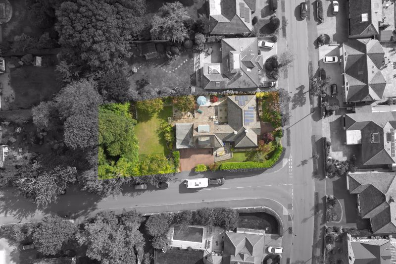 Bushey Wood Road Dore